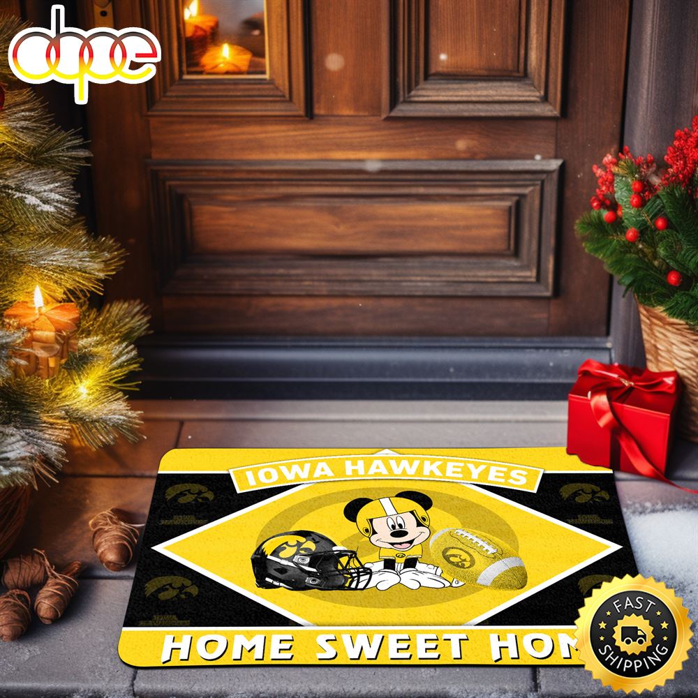 Iowa_Hawkeyes_Doormat_Sport_Team_And_MK_Doormat_FootBall_Fan_Gifts_-_ArtsyWoodsy.Com_cw1i5i