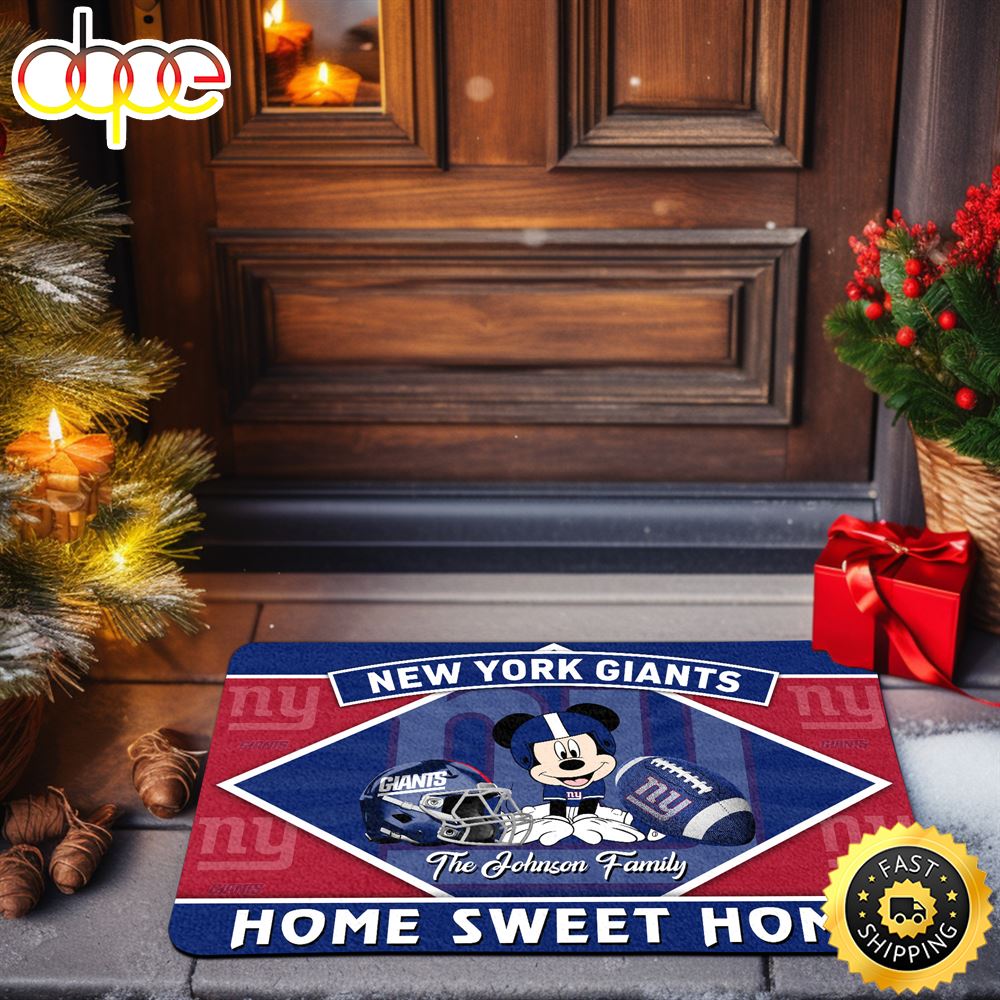 New_York_Giants_Doormat_Custom_Your_Family_Name_Sport_Team_And_Mickey_Mouse_NFL_Doormat_xhluiu