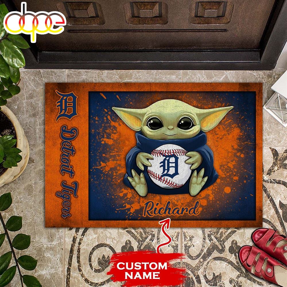 Personalized_Detroit_Tigers_Baby_Yoda_Holding_Baseball_All_Over_Print_3D_Doormats_z9lsro