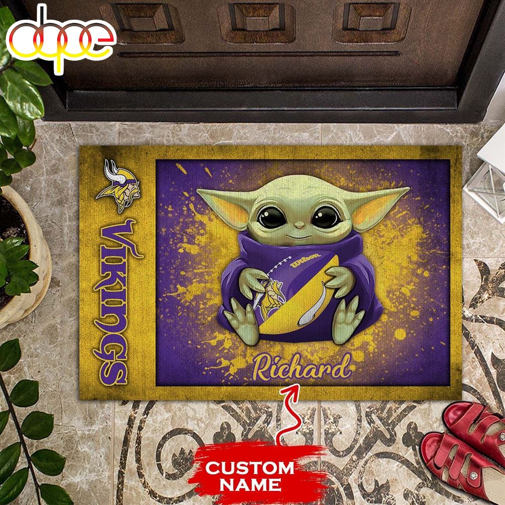 Personalized_Minnesota_Vikings_Baby_Yoda_Holding_Rugby_Ball_All_Over_Print_3D_Doormats_bzfqyz