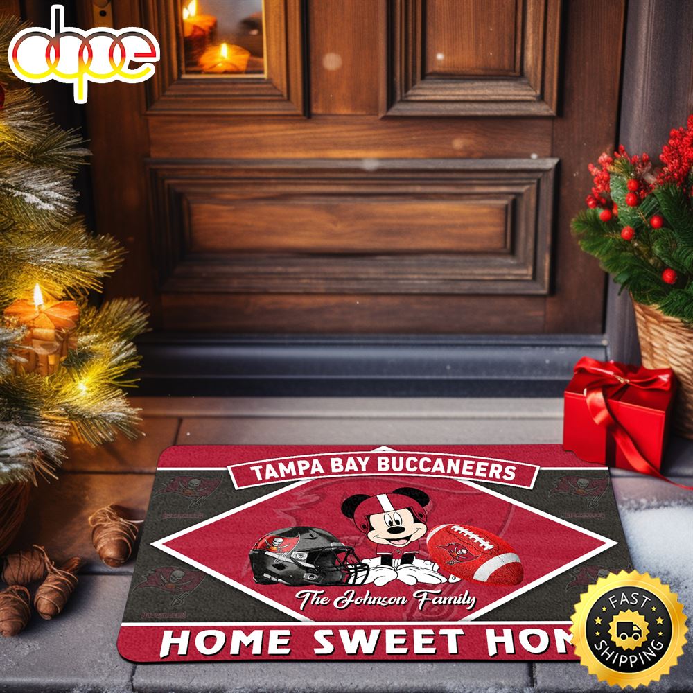 Tampa_Bay_Buccaneers_Doormat_Custom_Your_Family_Name_Sport_Team_And_Mickey_Mouse_NFL_Doormat_h1ev1v